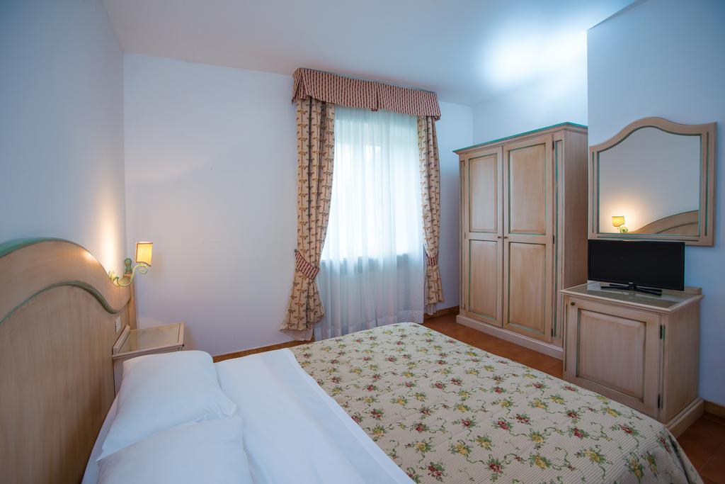Antico Colle Toscano Resort Арчідоссо Номер фото